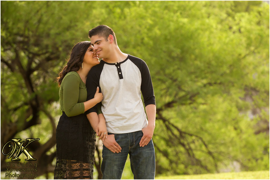 engagement session at park in El Paso