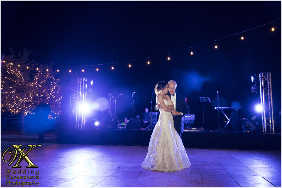 wedding photography of father daughter dance